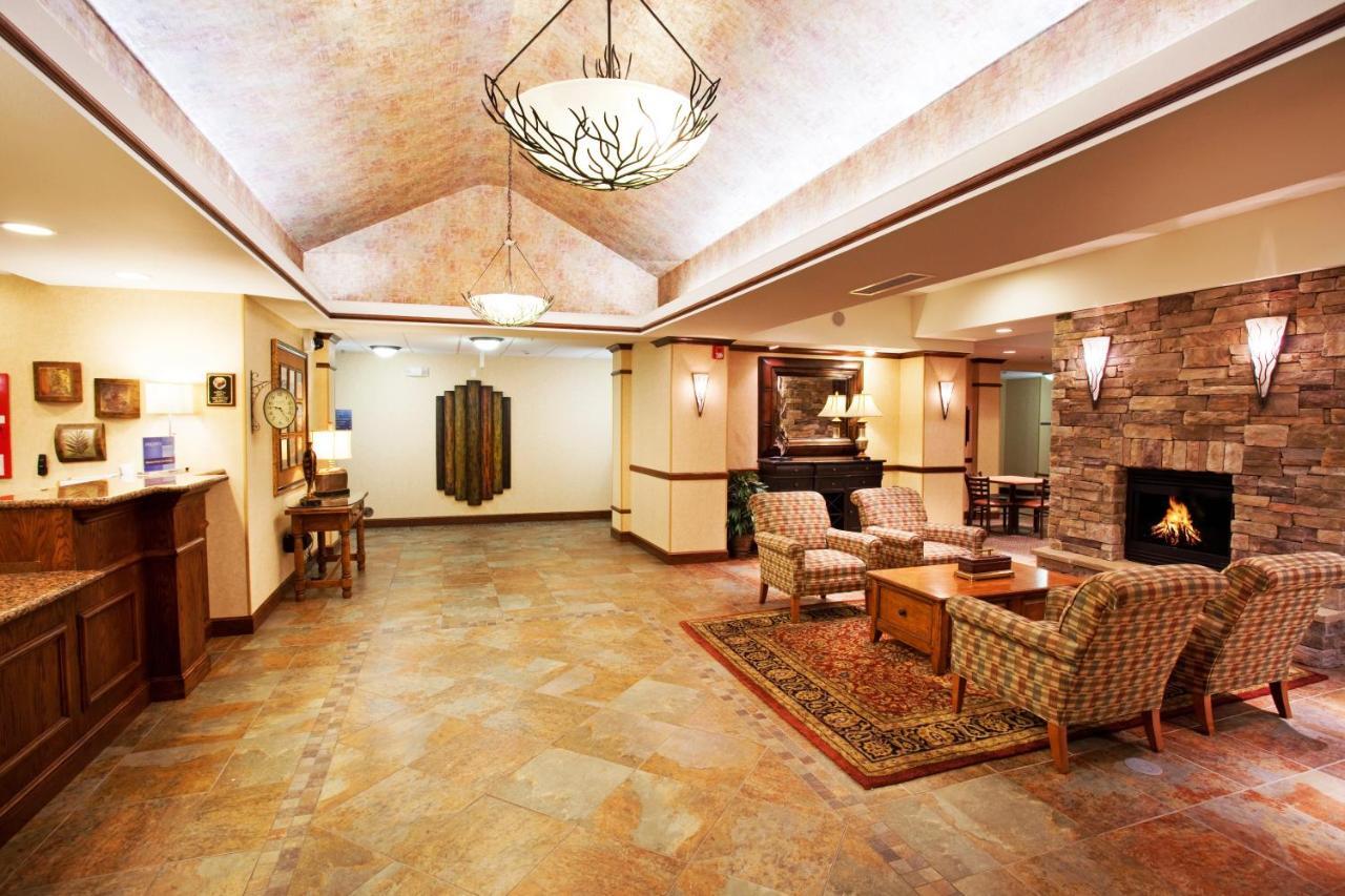 Holiday Inn Express Hotel & Suites Tooele By Ihg Bagian luar foto